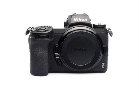 Beg Nikon Z7 II Kamerahus